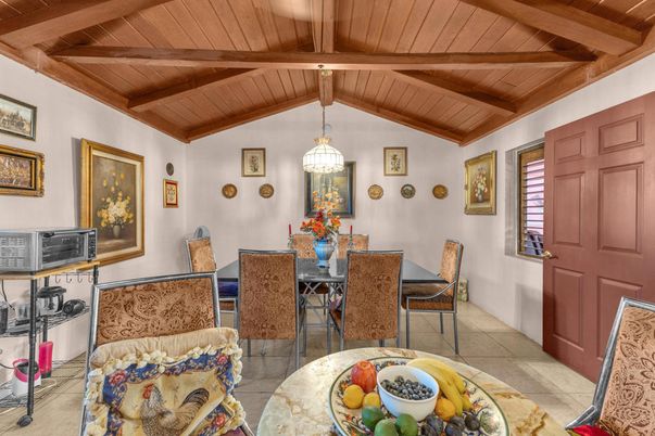 Dining room, Interior, Pendant Lights, Wooden Beams, Wooden Ceilings
