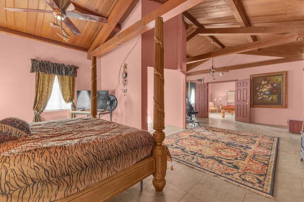 Bedroom, Interior, Wooden Beams, Wooden Ceilings