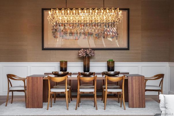 Chandelier, Dining room, Interior, Pendant Lights