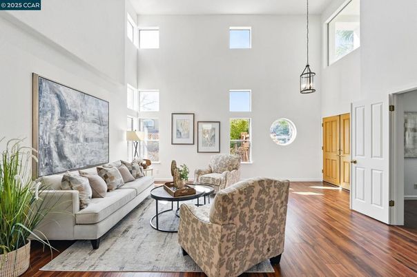Interior, Living room, Pendant Lights, Wood Texture Flooring