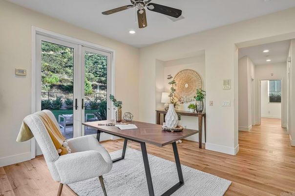 Home Office, Interior, Recessed Lighting, Wood Texture Flooring