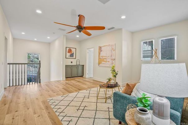 Interior, Living room, Recessed Lighting, Wood Texture Flooring