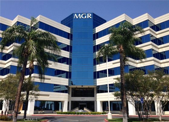 Exterior, Facade, Condo Building