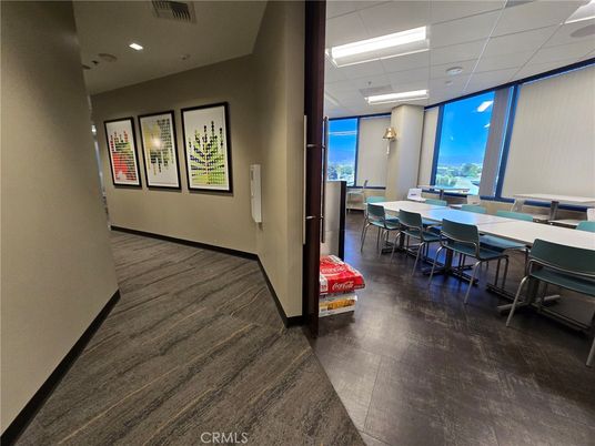 Dining room, Interior, Recessed Lighting