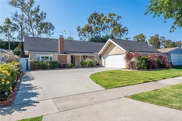 Attached, Backyard, Exterior, Facade, Ranch