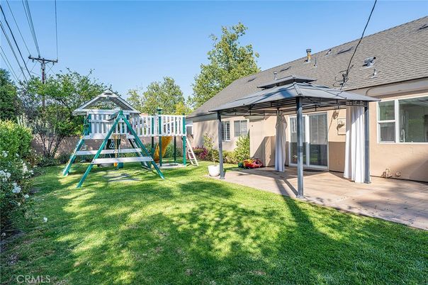 Backyard, Exterior, Playground