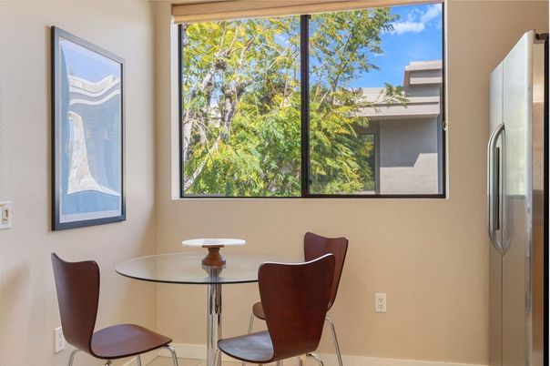 Interior, Stainless Steel Appliances