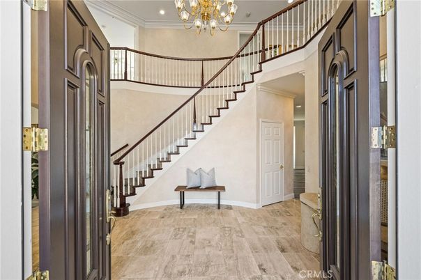 Chandelier, Interior, Recessed Lighting, Wood Texture Flooring