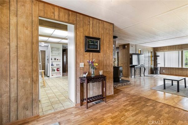 Interior, Kitchen, Wood Texture Flooring, Wooden Walls