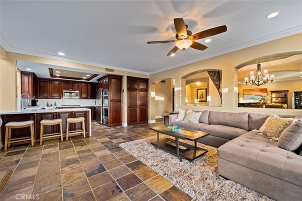 Chandelier, Interior, Kitchen, Living room, Recessed Lighting, Stainless Steel Appliances