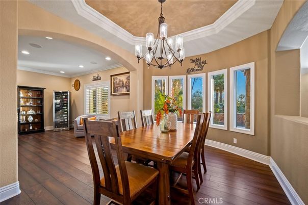 Chandelier, Dining room, Interior, Recessed Lighting, Wood Texture Flooring