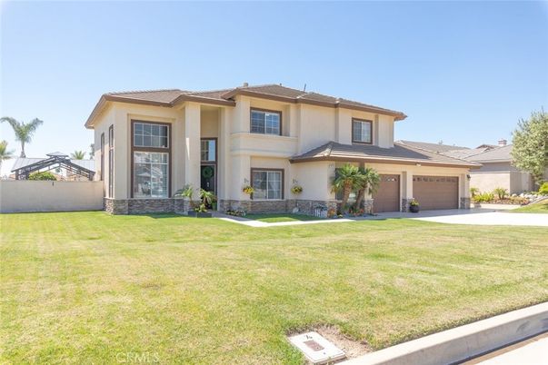 Attached, Backyard, Exterior, Facade, Mediterranean