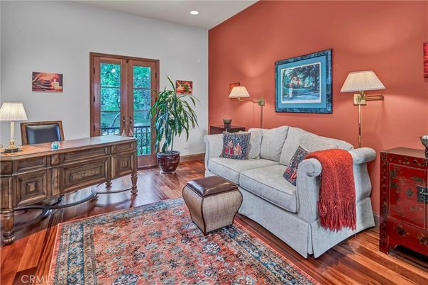 Home Office, Interior, Living room, Recessed Lighting, Wood Texture Flooring