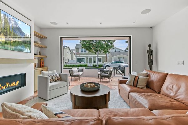Fireplace, Interior, Living room, Recessed Lighting