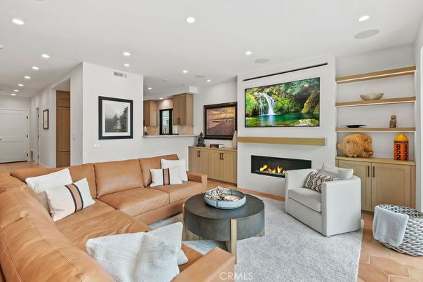 Fireplace, Interior, Living room, Recessed Lighting