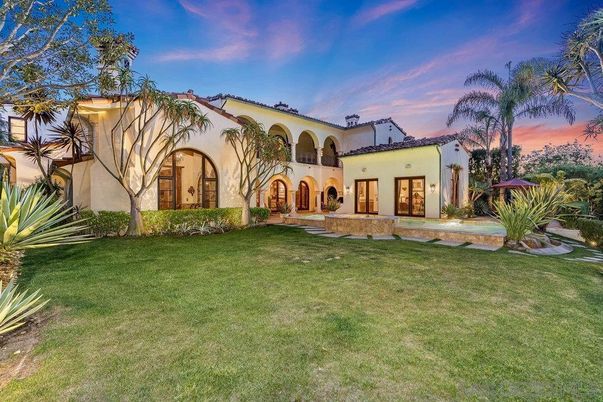 Backyard, Exterior, Facade, Spanish Mediterranean