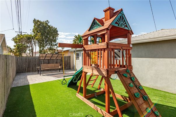 Backyard, Exterior, Playground