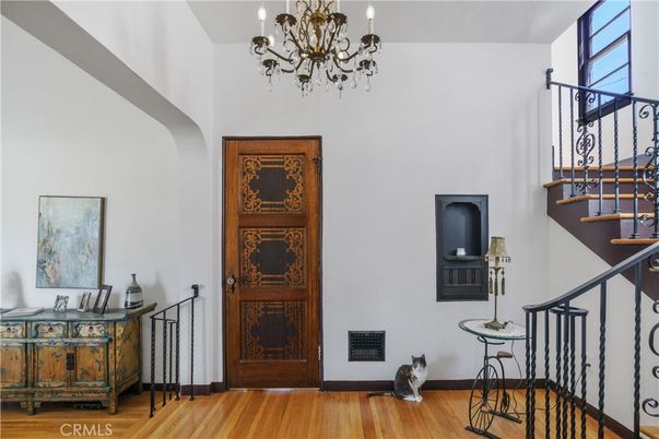 Chandelier, Interior, Wood Texture Flooring