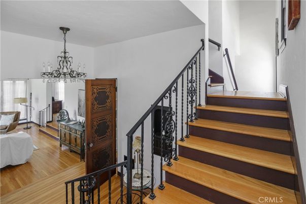 Chandelier, Interior, Wood Texture Flooring