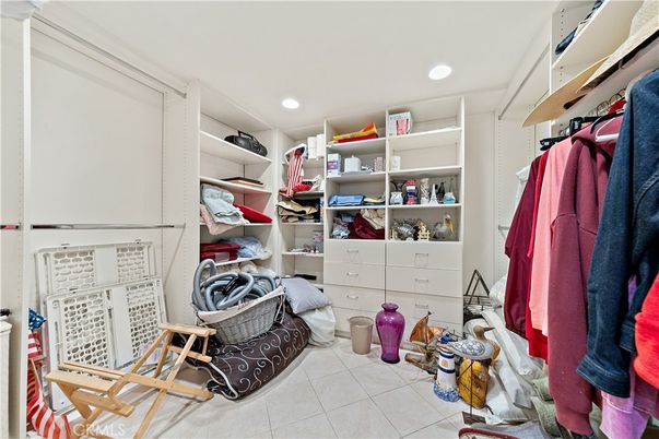 Interior, Recessed Lighting, Walk-in Closets