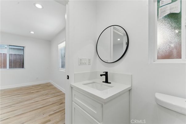 Bathroom, Interior, Recessed Lighting, Wood Texture Flooring