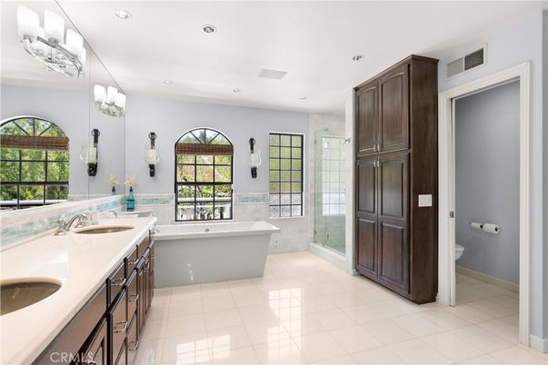 Bathroom, Dual Sink Vanities, Free Standing Baths, Glass Shower, Interior, Recessed Lighting