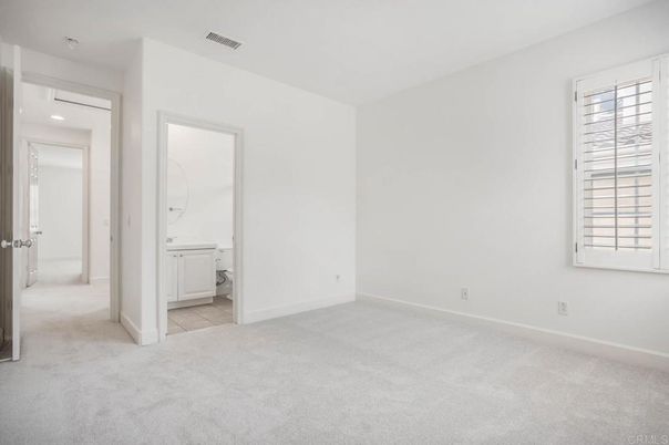 Bathroom, Empty room, Interior, Recessed Lighting