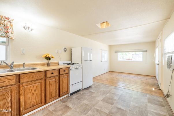 Interior, Kitchen, Wood Texture Flooring