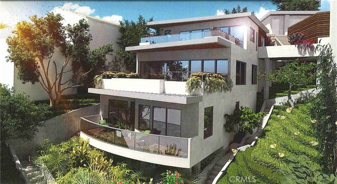 Exterior, Facade, Modern