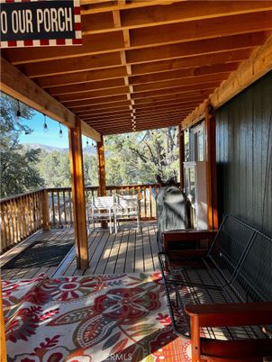 Exterior, Wooden Beams