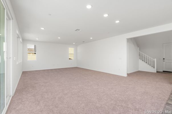 Empty room, Interior, Recessed Lighting