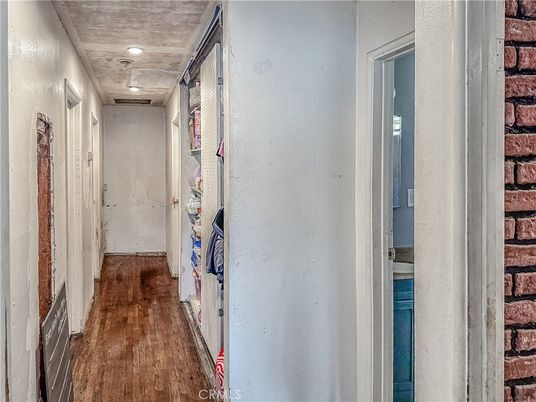 Interior, Recessed Lighting, Stone Walls, Wood Texture Flooring