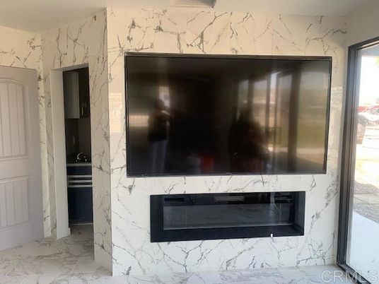 Bathroom, Interior, Marble, Marble Walls, Recessed Lighting