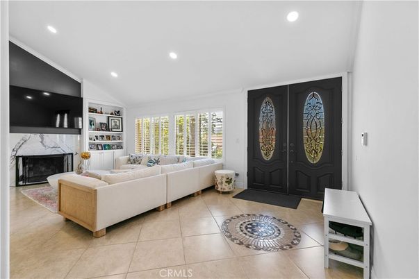 Fireplace, Interior, Living room, Recessed Lighting