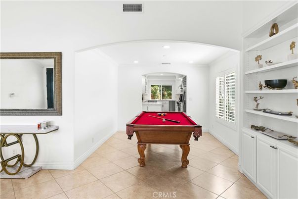 Billiard Table, Game Room, Interior, Recessed Lighting