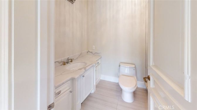 Bathroom, Dual Sink Vanities, Interior, Wood Texture Flooring