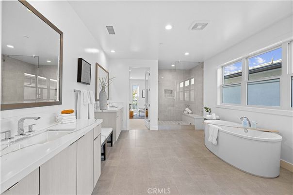 Bathroom, Dual Sink Vanities, Free Standing Baths, Glass Shower, Interior, Recessed Lighting