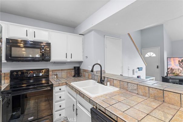 Interior, Kitchen, Tile Countertops