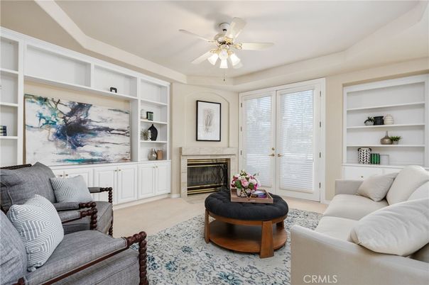 Fireplace, Interior, Living room