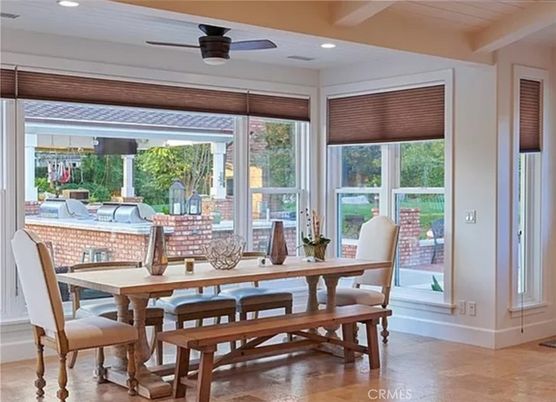 Dining room, Interior, Recessed Lighting