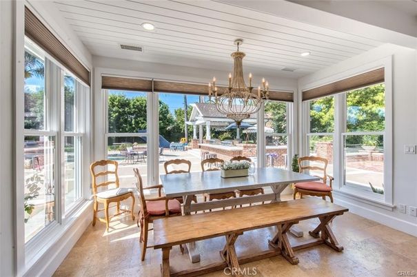 Chandelier, Dining room, Interior, Recessed Lighting