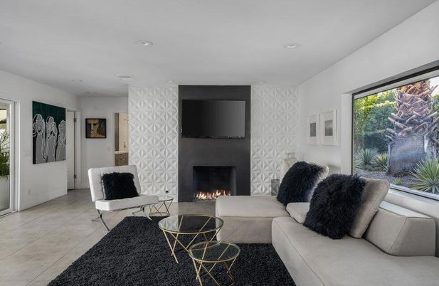 Fireplace, Interior, Living room, Recessed Lighting