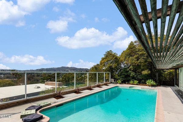 Exterior, Pool, Other