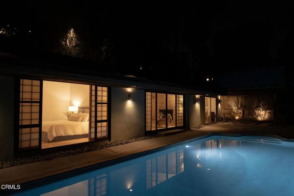 Bedroom, Exterior, Pool