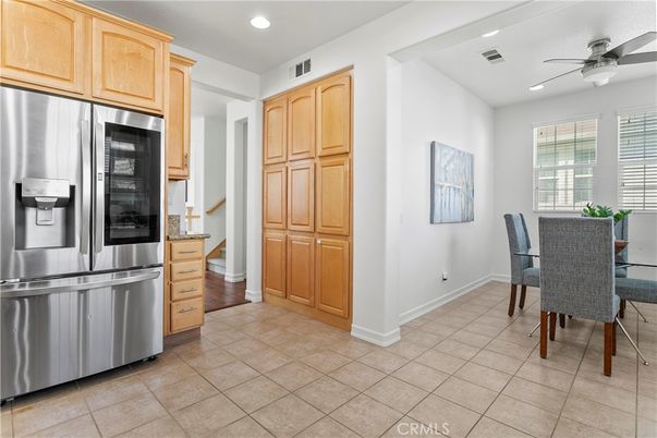 Dining room, Interior, Kitchen, Recessed Lighting, Stainless Steel Appliances
