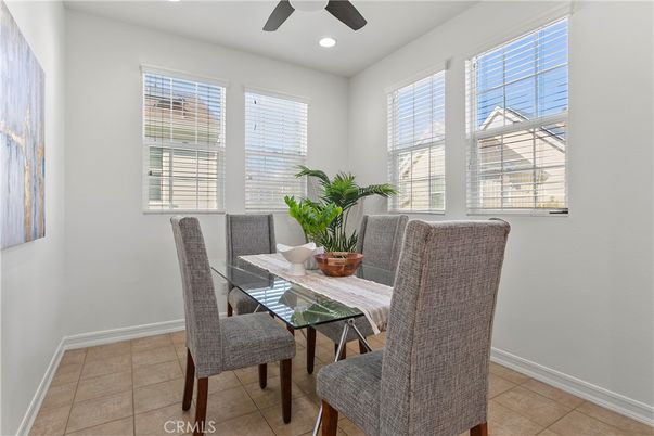 Dining room, Interior, Recessed Lighting
