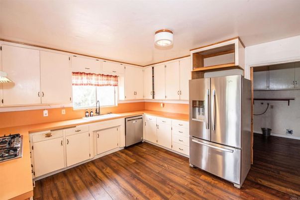 Interior, Kitchen, Stainless Steel Appliances, Wood Texture Flooring