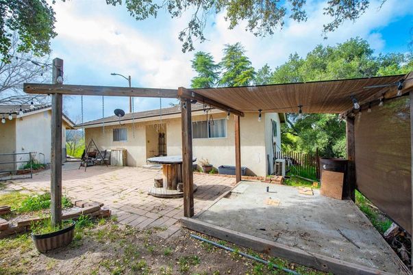 Exterior, Hot Tub