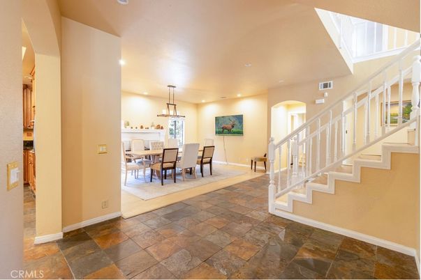 Dining room, Interior, Pendant Lights, Recessed Lighting