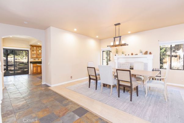 Dining room, Fireplace, Interior, Pendant Lights, Recessed Lighting